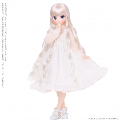 Azone Colorful Dreaming Mary in Wonderland Aliceblue version