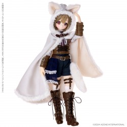 Azone Alvastaria Tiea ~ Snow White Cat and Wolf in the Winter Forest