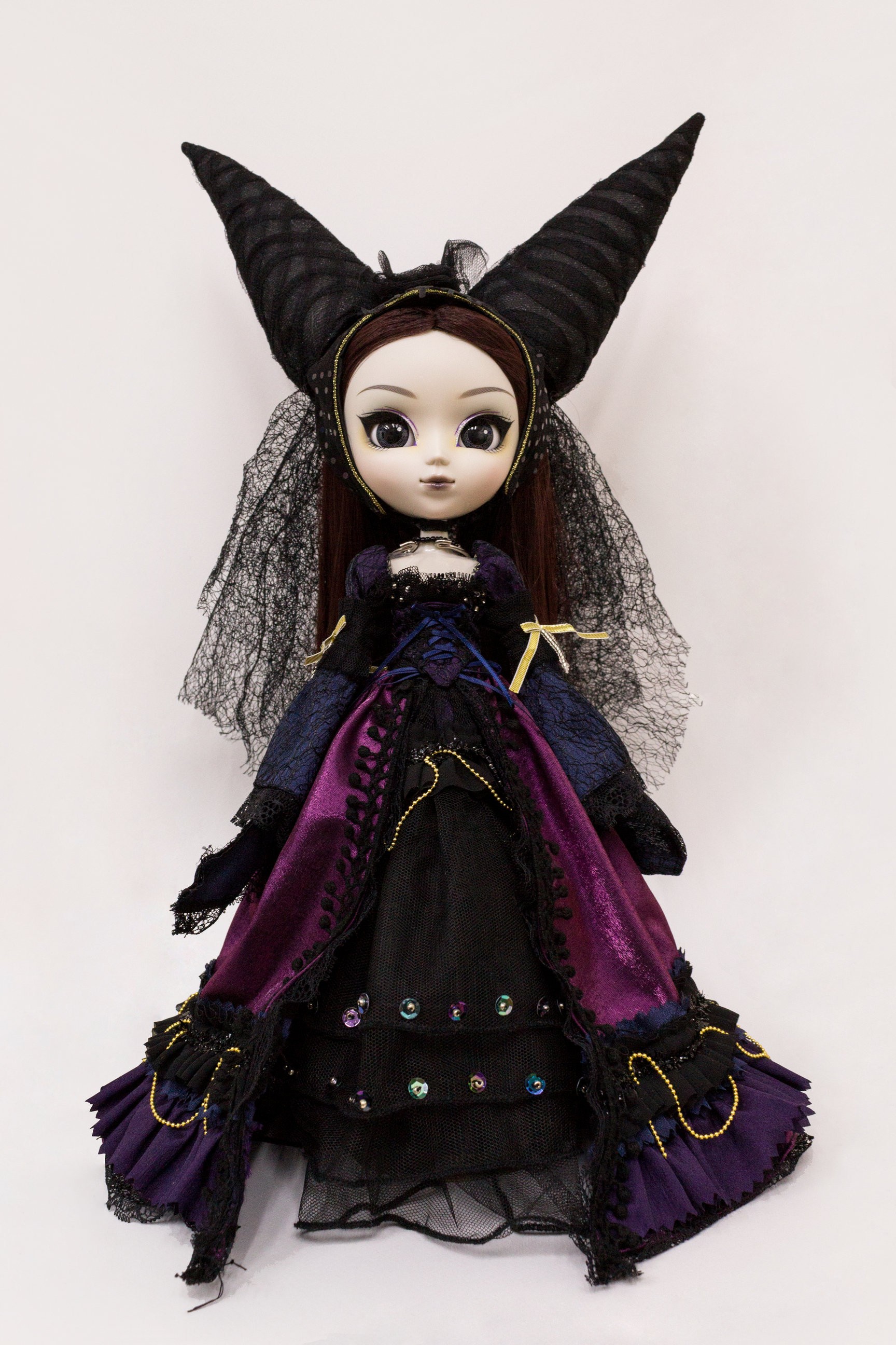 https://cdnk.dolls.moe/4009/muneca-pullip-groove-midnight-velvet-doll-poupee.jpg